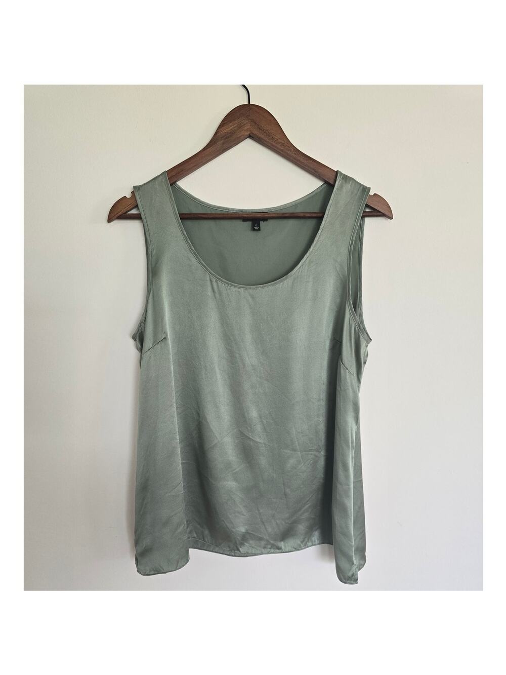 Talbots Sage Green 100% Silk Sleeveless Tank Top Size 12